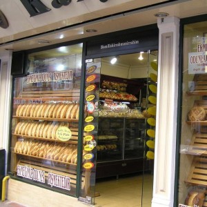 An Izmit bread shop